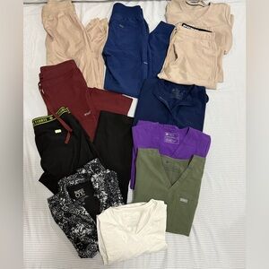 Women’s Figs scrubs